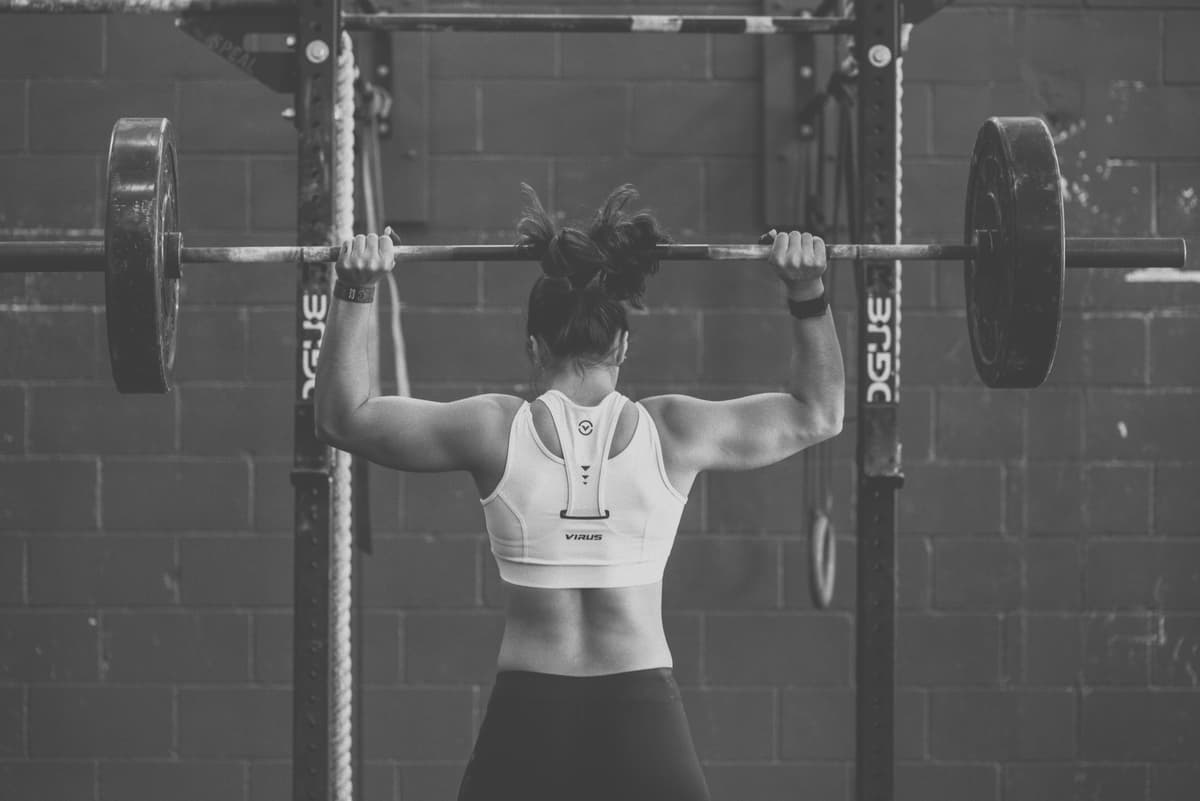 Squat: comment rééquilibrer le centre de masse?